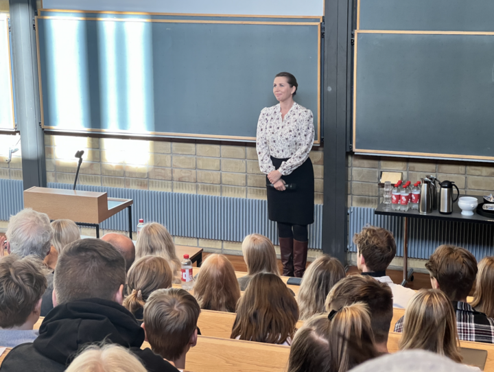 Mette Frederiksen: Jeg vil gerne være skolelærer