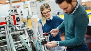 Students can apply for grants for projects at the Siemens Foundation